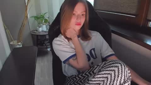 Snapshot of mollydangerous chatting on 04-21-26, 03:13 Taisha online show from 04-21-26, 03:13