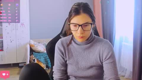  KIRA  online show from 02-19-26, 06:31