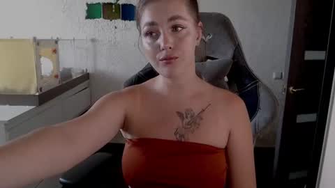 Molly online show from 06-29-26, 07:14