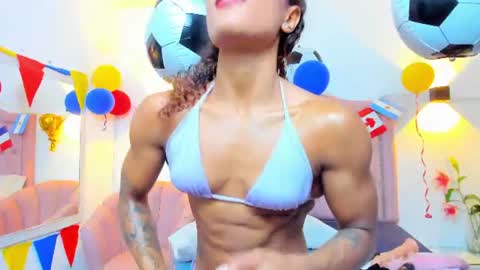 molyrestrepo online show from 07-08-26, 08:13