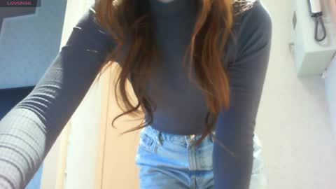 Hailey online show from 04-12-26, 04:12