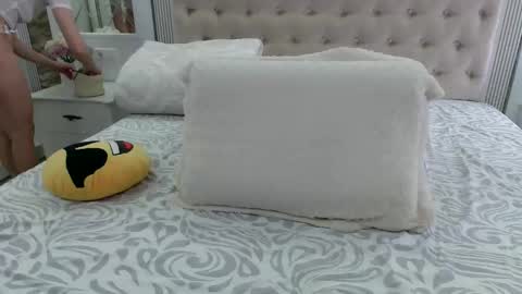 Amy online show from 05-13-26, 05:49