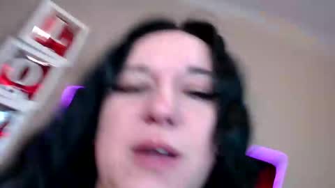 Snapshot of mommymila chatting on 04-03-26, 11:08 Maria online show from 04-03-26, 11:08