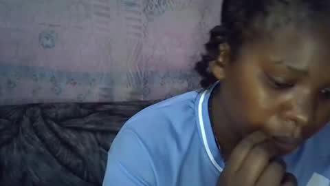 momsdoll online show from 02-16-26, 07:37