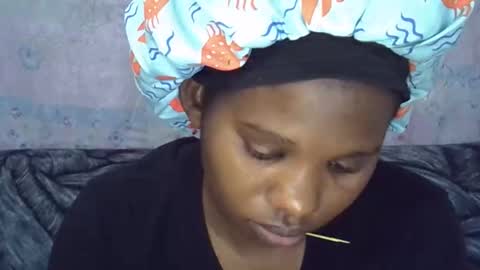 momsdoll online show from 05-04-26, 05:36