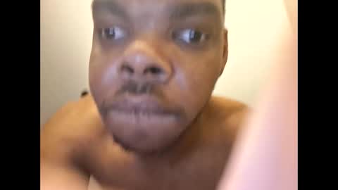 Snapshot of moneyboysaveg584 chatting on 04-11-26, 08:18 moneyboysaveg584 online show from 04-11-26, 08:18