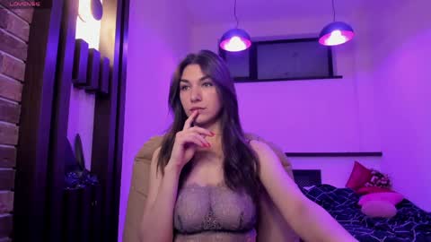 Monica online show from 05-20-26, 04:07