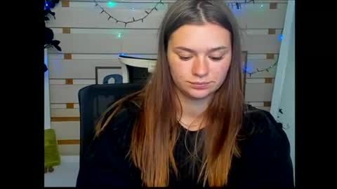 Monika online show from 06-18-26, 01:59