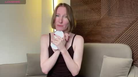 Snapshot of monikabos chatting on 07-15-26, 09:42 MonikaBos online show from 07-15-26, 09:42