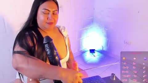 monikk__harrison online show from 07-14-26, 02:05