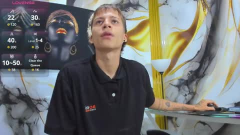 mono_blonde online show from 05-19-26, 11:49