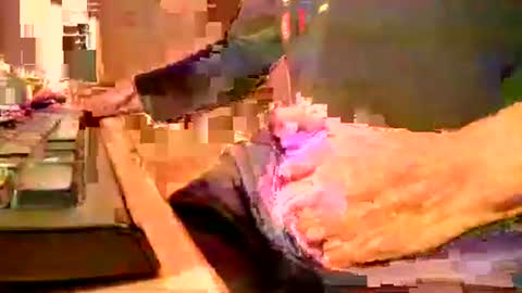 Snapshot of mookie2 chatting on 04-05-26, 06:27 mookie2 online show from 04-05-26, 06:27