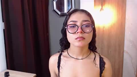 Snapshot of moon_and_fire_ chatting on 02-05-26, 05:01 moon_and_fire_ online show from 02-05-26, 05:01