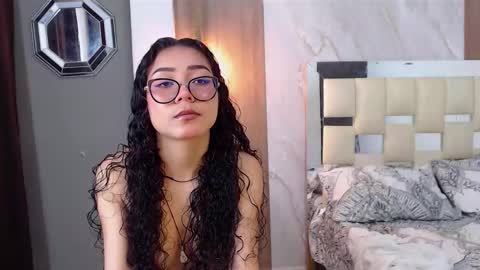 Snapshot of moon_and_fire_ chatting on 02-07-26, 04:38 moon_and_fire_ online show from 02-07-26, 04:38