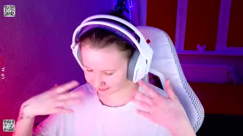 Lola online show from 03-14-26, 05:29