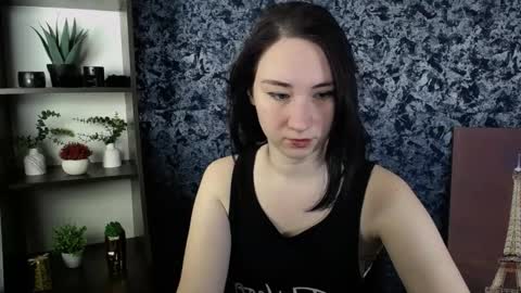 Snapshot of moon_foxy_ chatting on 02-10-26, 10:52 Diana online show from 02-10-26, 10:52
