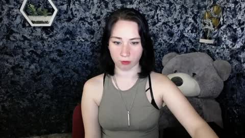 Snapshot of moon_foxy_ chatting on 04-06-26, 08:54 Diana online show from 04-06-26, 08:54