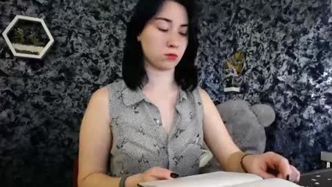 Diana online show from 05-24-26, 07:24