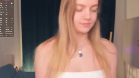 Snapshot of moon_puzzles chatting on 02-06-26, 07:50 moon_puzzles online show from 02-06-26, 07:50