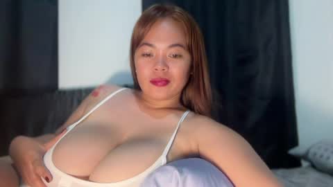 moona_luna21 online show from 04-01-26, 04:26