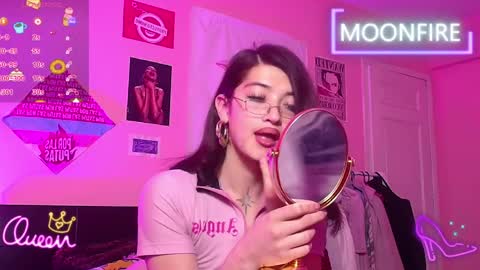 Nicky  online show from 04-10-26, 10:53