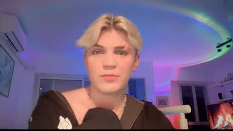 moonflamek online show from 02-22-26, 07:12