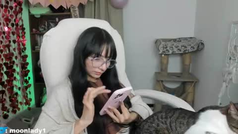 MOON  online show from 07-12-26, 02:13