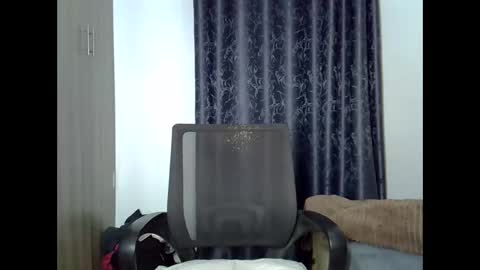 Moonlitdesire0 online show from 05-17-26, 10:28
