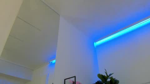 Moon Shard online show from 04-07-26, 08:31