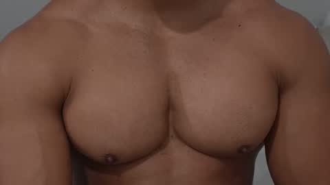 moreno1muscular online show from 11-16-25, 08:58