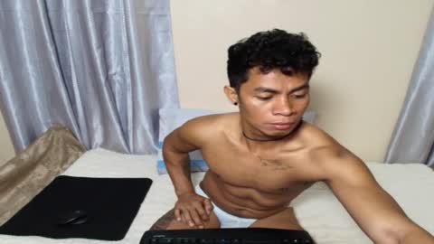 Snapshot of morenojake chatting on 07-04-26, 10:27 morenojake online show from 07-04-26, 10:27