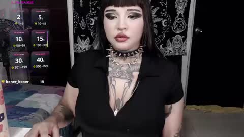 Snapshot of morganmoon1 chatting on 07-18-26, 06:12 Morgan Moon online show from 07-18-26, 06:12
