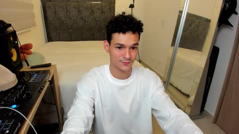 Snapshot of morthy_downey chatting on 03-20-26, 12:59 Morthy online show from 03-20-26, 12:59