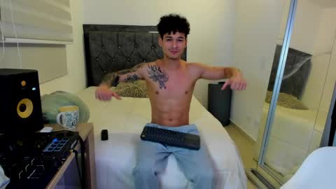 Snapshot of morthy_downey chatting on 04-21-26, 12:23 Morthy online show from 04-21-26, 12:23