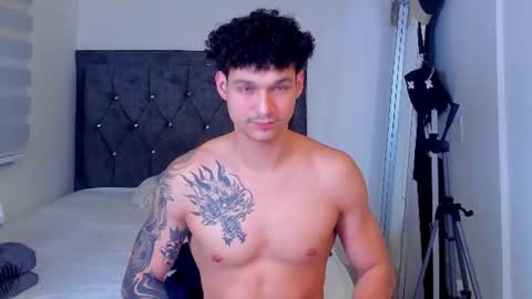 Snapshot of morthy_downey chatting on 06-11-26, 01:49 Morthy online show from 06-11-26, 01:49