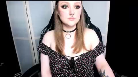 Snapshot of motorkate chatting on 07-15-26, 01:33 motorkate online show from 07-15-26, 01:33