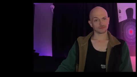 Snapshot of mount_vesuvius chatting on 03-10-26, 03:50 mount_vesuvius online show from 03-10-26, 03:50