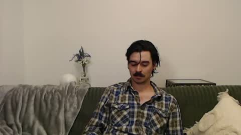 Snapshot of moustachematt chatting on 06-30-26, 03:51 moustachematt online show from 06-30-26, 03:51