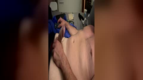 Sequoia-Cocked Hombre de Sur online show from 06-18-26, 01:04