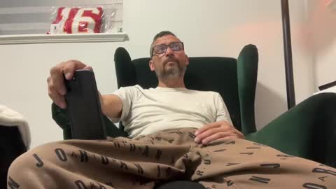 Snapshot of mr_halfling chatting on 06-30-26, 06:25 mr_halfling online show from 06-30-26, 06:25