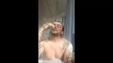 mr_i_ online show from 04-19-26, 09:19