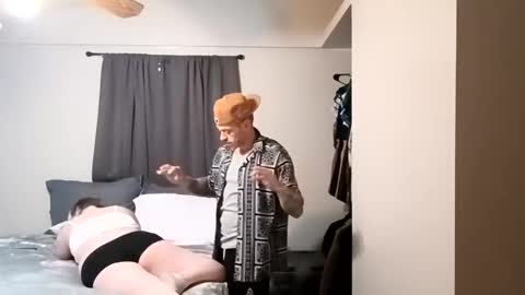 whateveryouwant online show from 01-10-25, 09:10