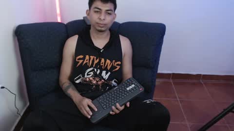 Alpha LATINO online show from 04-15-26, 04:30