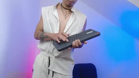 Alpha LATINO online show from 04-18-26, 05:11