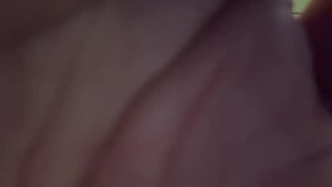 mreric_210 online show from 08-07-26, 05:37