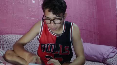 mrheartthief online show from 07-21-26, 12:29