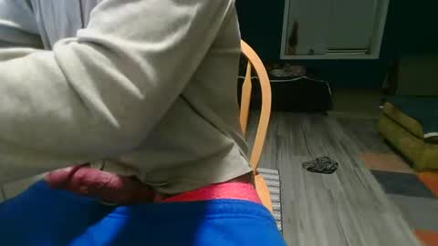 Snapshot of mrjackstraw469 chatting on 10-25-25, 02:41 mrjackstraw469 online show from 10-25-25, 02:41