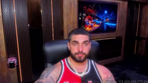 Snapshot of mrkarlhot99 chatting on 07-12-26, 06:43 mrkarlhot99 online show from 07-12-26, 06:43