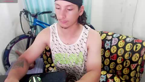 Snapshot of mrkingsaintx chatting on 06-06-26, 11:09 DEIVI online show from 06-06-26, 11:09