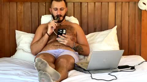 Snapshot of mrmaxiy chatting on 06-24-26, 08:13 Max online show from 06-24-26, 08:13